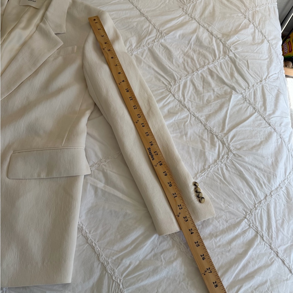 Aritzia Wilfred Generation Blazer Sz M gently used - Picture 8 of 13